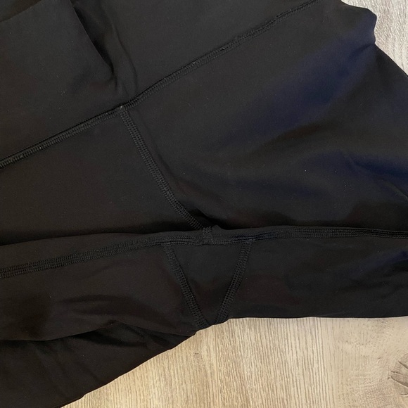 Lululemon Train Times 7/8 Leggings - Picture 4 of 5